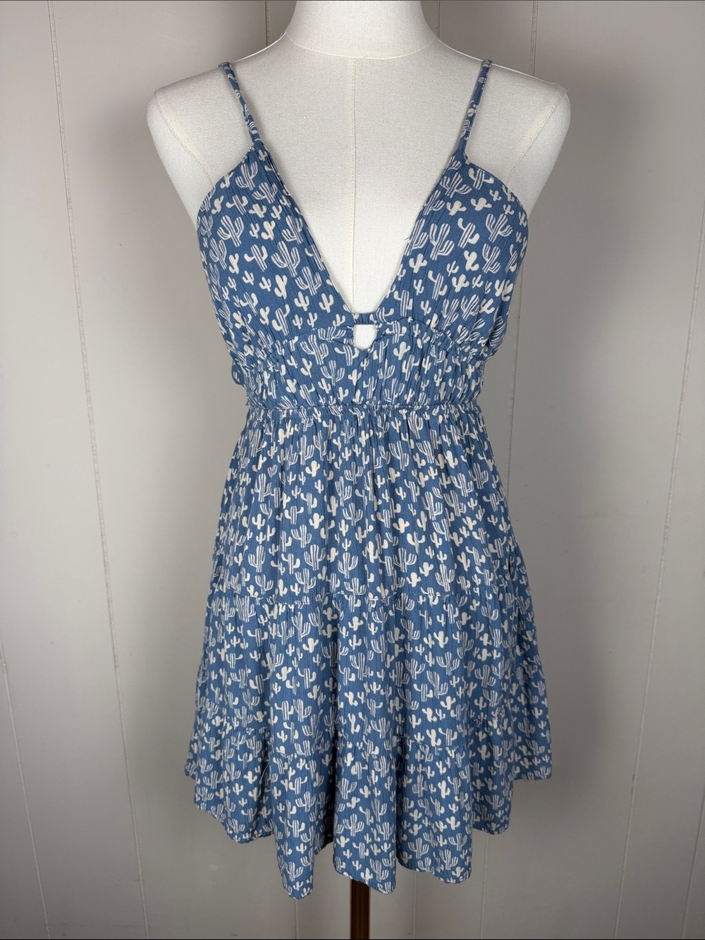 Angie Cactus Print Spaghetti Strap Mini Dress V-neck Open Back Size Small